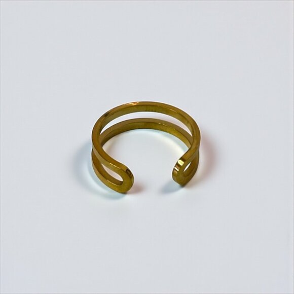 Minimalist Gold Adjustable Toe Ring - Picture 5 of 7